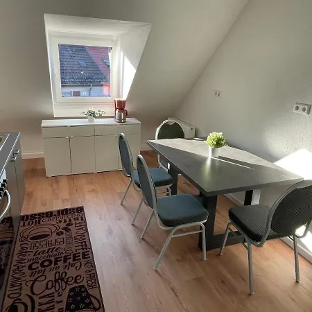 Delux Mit 4 Schlafzimmer Rastatt